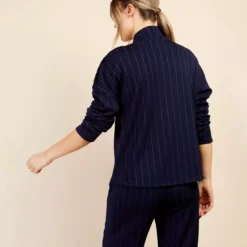 Front Page -Default Template 2 tuc144060740 Navy R Z005A 1